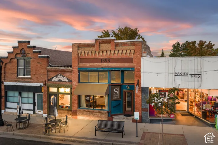 76 W Main St, Mt Pleasant, Utah 84647