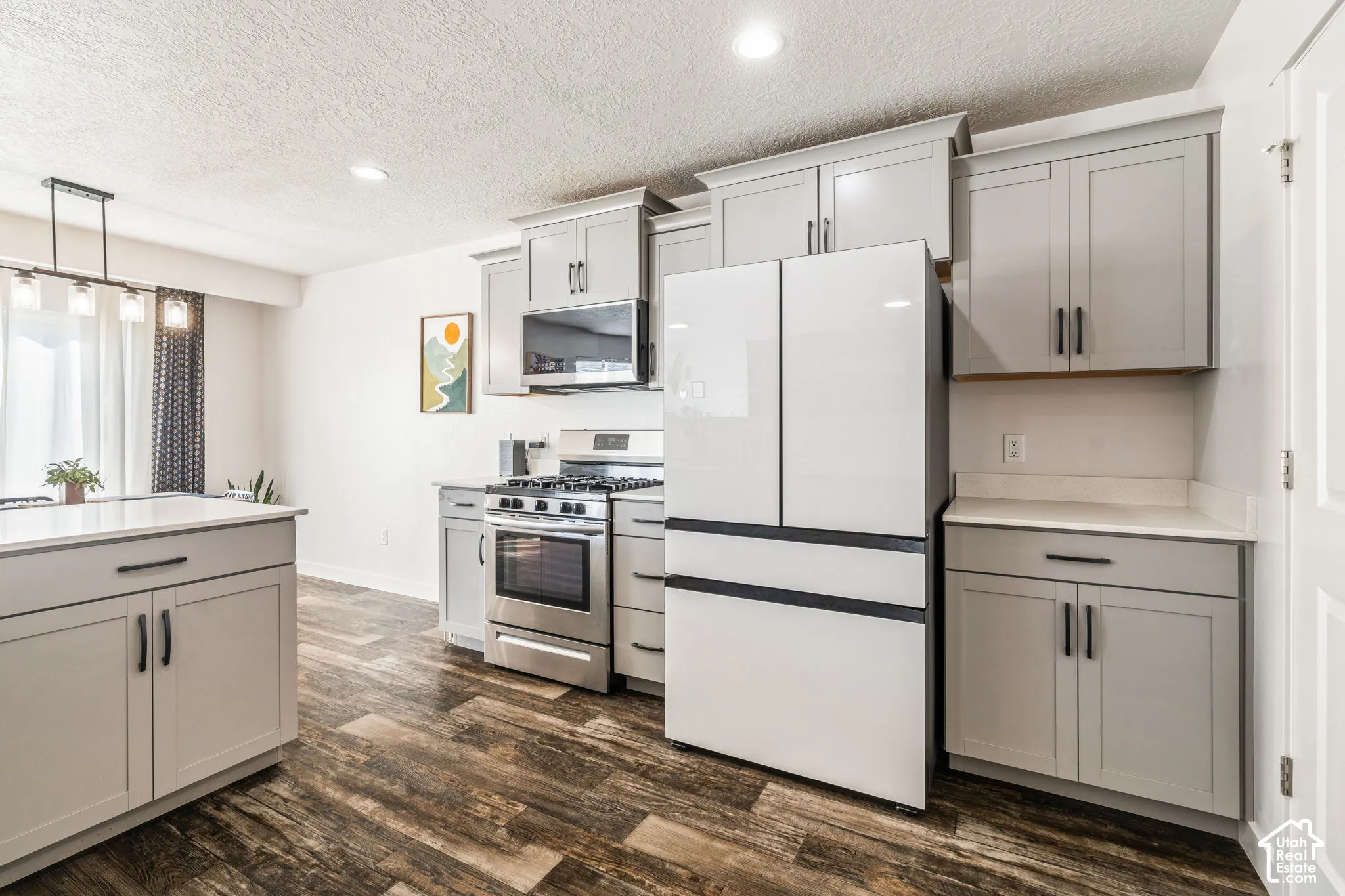 Appliances included