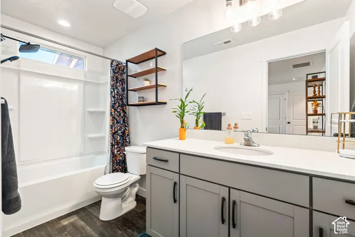 Owner's ensuite