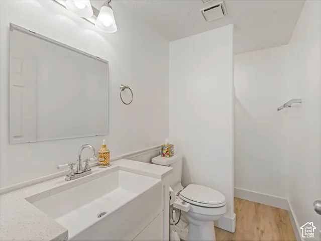 9707 S Dunsinane Dr, South Jordan, Utah 84095