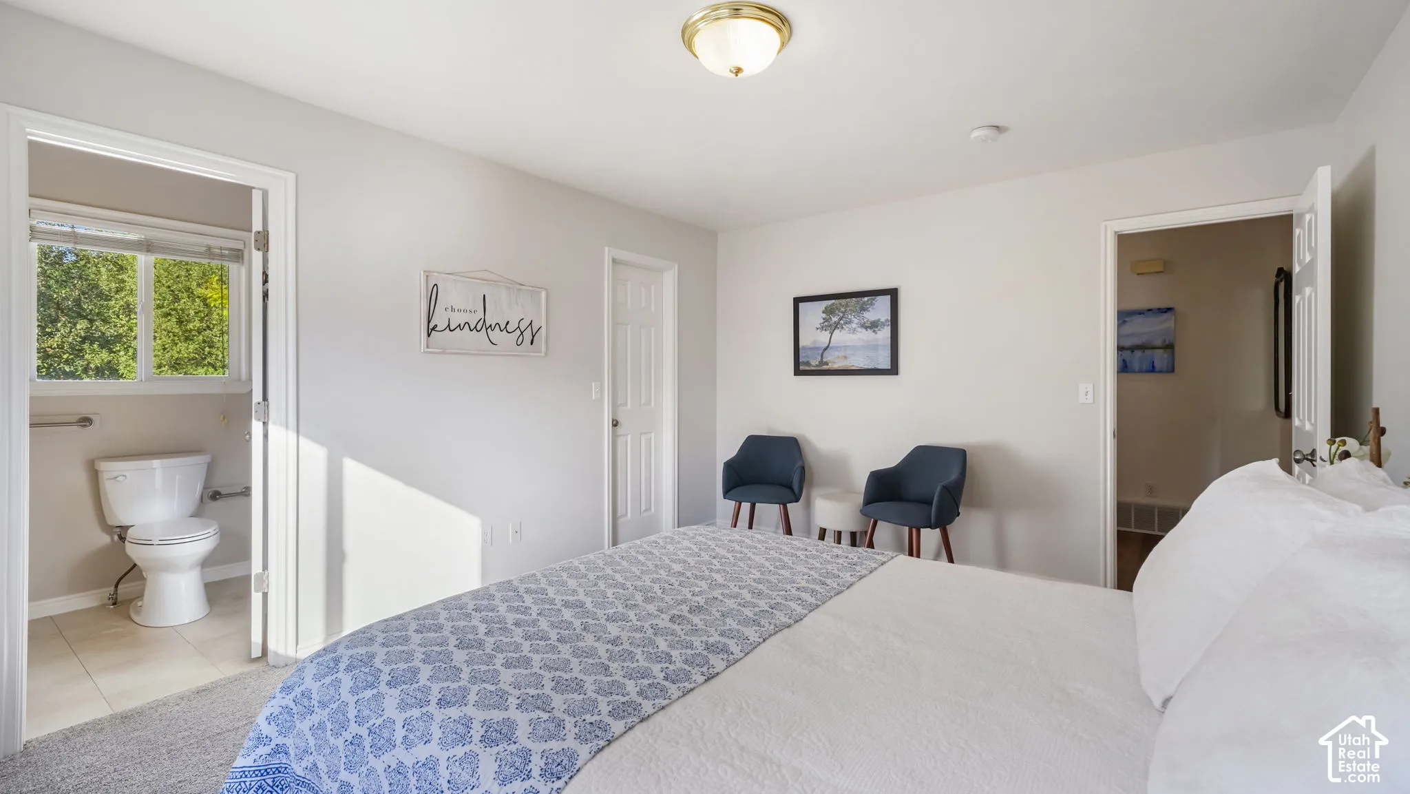 Primary suite with walk in closet and on suite bath