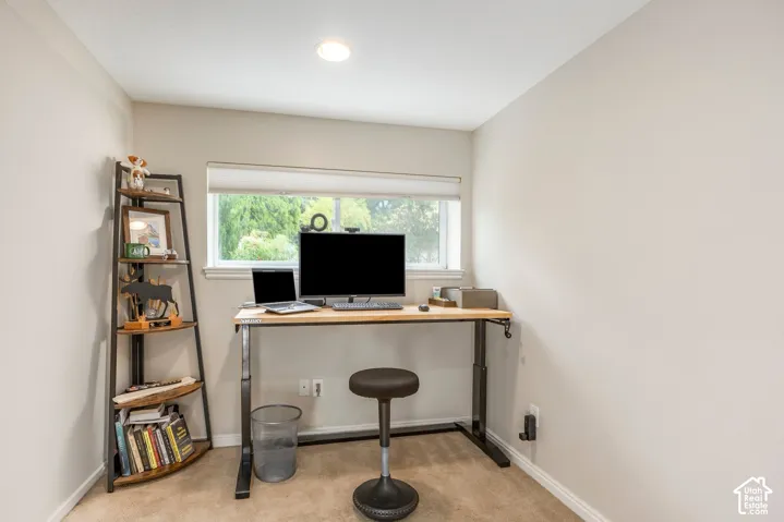 6521 S Vinecrest Dr, Salt Lake City, Utah 84121