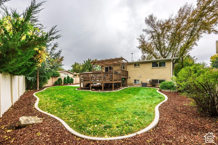 6521 S Vinecrest Dr, Salt Lake City, Utah 84121