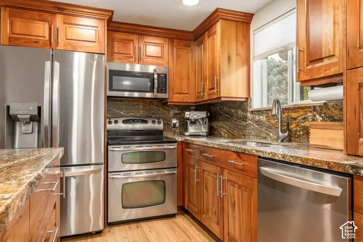 6521 S Vinecrest Dr, Salt Lake City, Utah 84121