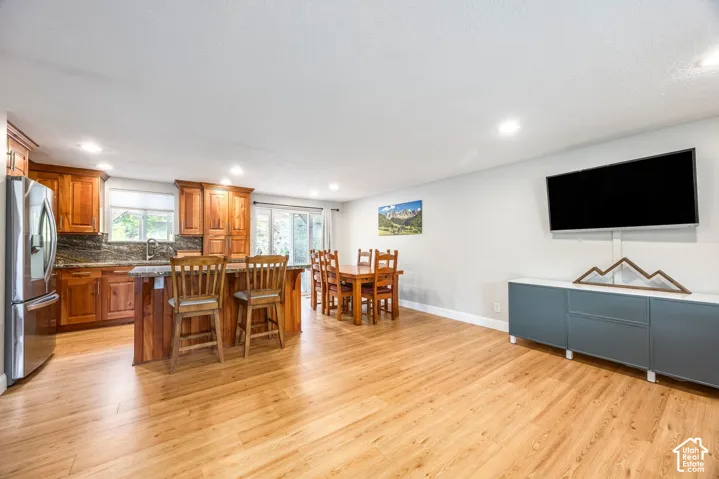 6521 S Vinecrest Dr, Salt Lake City, Utah 84121