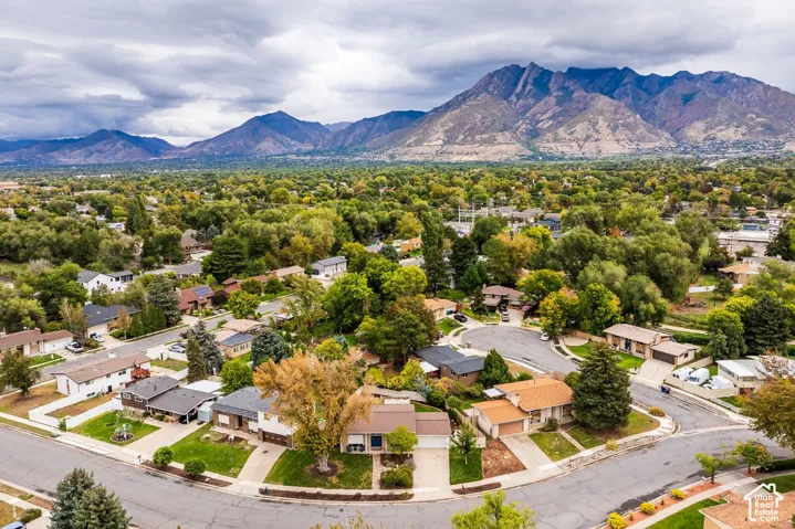 6521 S Vinecrest Dr, Salt Lake City, Utah 84121