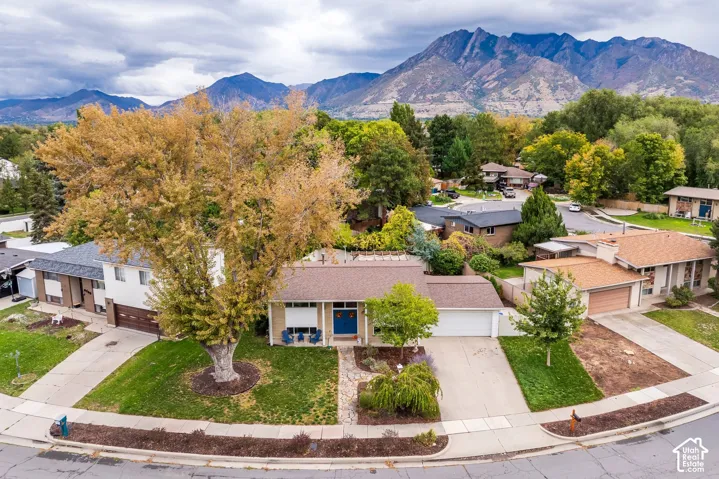 6521 S Vinecrest Dr, Salt Lake City, Utah 84121