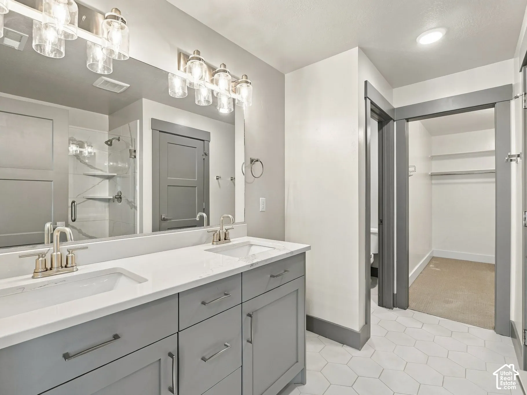 Primary suite bath with double vanity