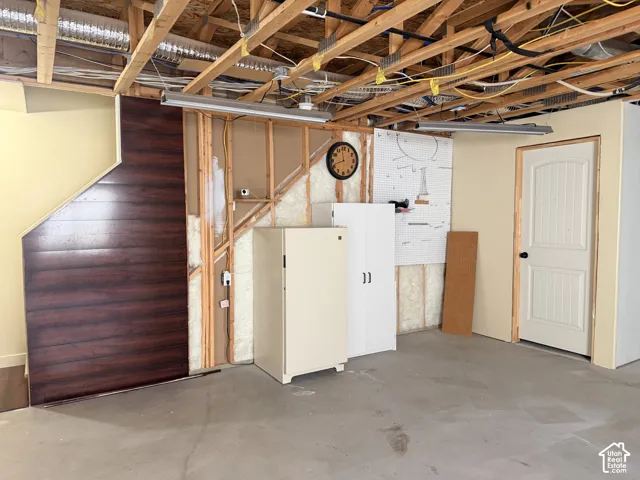 Large Basement is ready for your design!