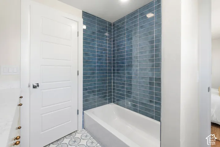 6909 S 90 E, Midvale, Utah 84047