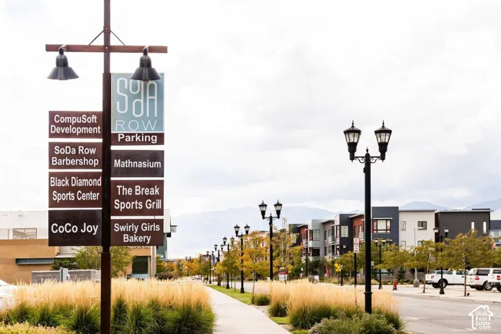 4626 W South Jordan Pkwy, South Jordan, Utah 84009