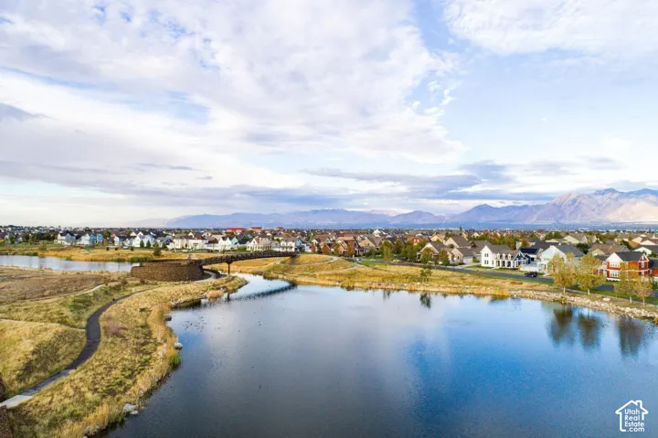 4626 W South Jordan Pkwy, South Jordan, Utah 84009