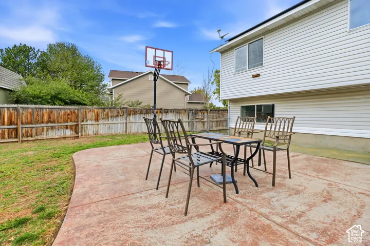5371 W Ticklegrass Rd, West Jordan, Utah 84081