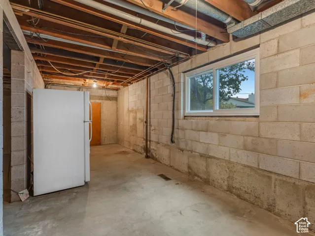 750 E 200 S, Centerville, Utah 84014