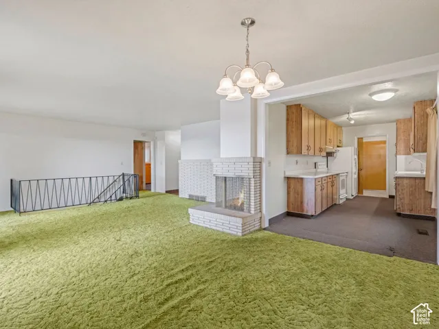 750 E 200 S, Centerville, Utah 84014