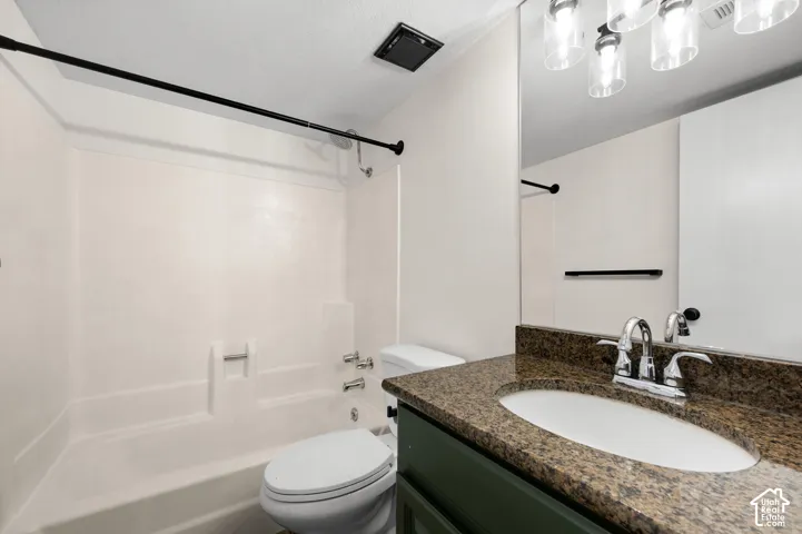 2095 S Main St #12, Bountiful, Utah 84010