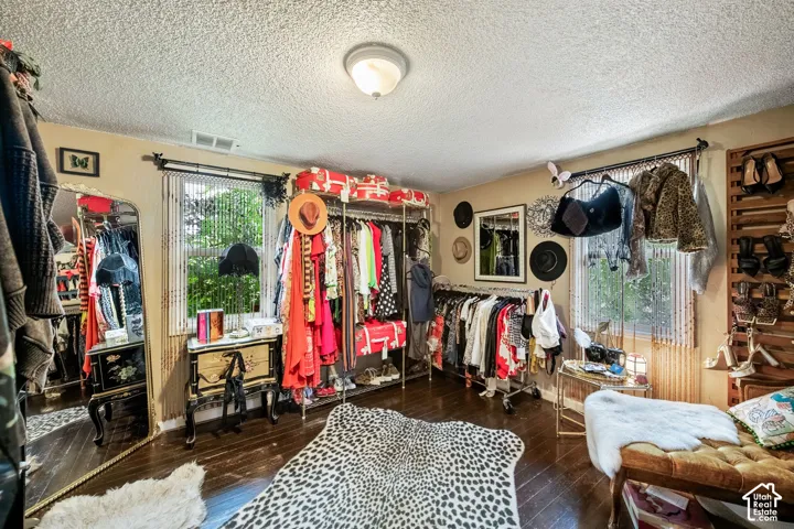 Main House Bedroom 2