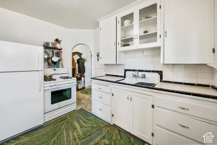 North Side Duplex Kitchen
