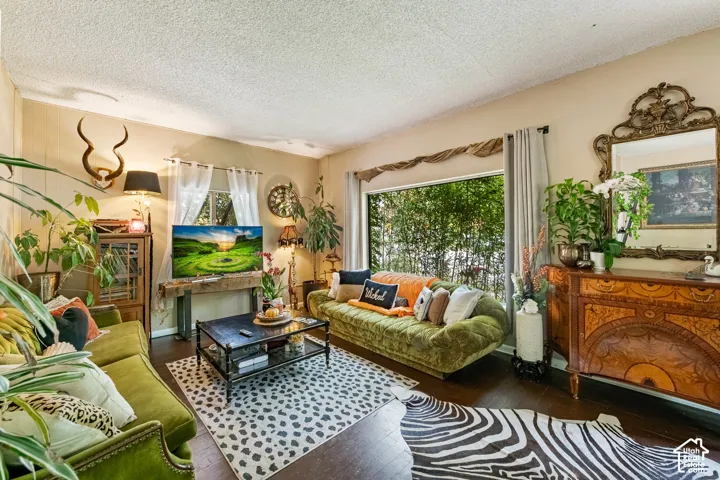 Main House Living Room