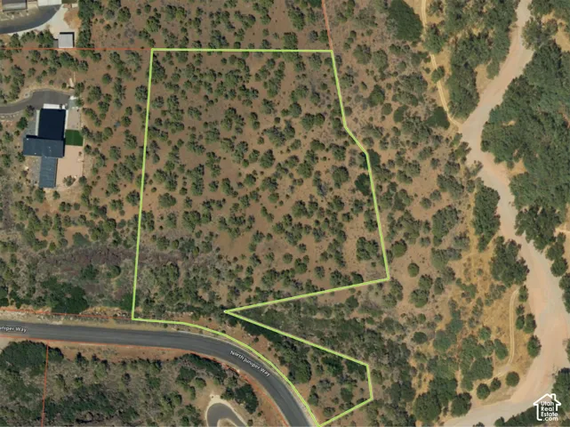 2951 S Juniper Way, New Harmony, Utah 84757
