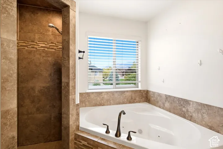 2628 W 2400 N, Farr West, Utah 84404