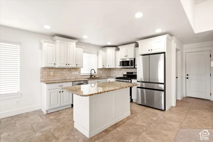 2628 W 2400 N, Farr West, Utah 84404