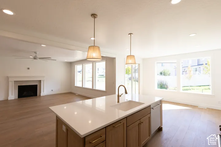 814 E 350 N #4, Salem, Utah 84653