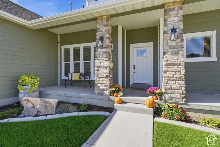 504 S Lake View Dr, Vineyard, Utah 84059