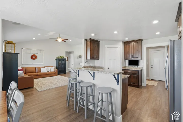504 S Lake View Dr, Vineyard, Utah 84059