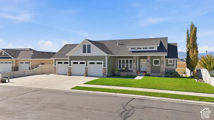 504 S Lake View Dr, Vineyard, Utah 84059