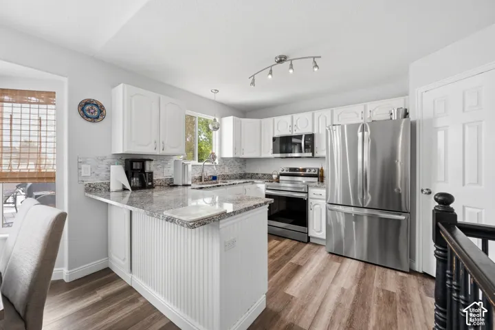 5056 W Van Cott Peak Dr, Riverton, Utah 84096