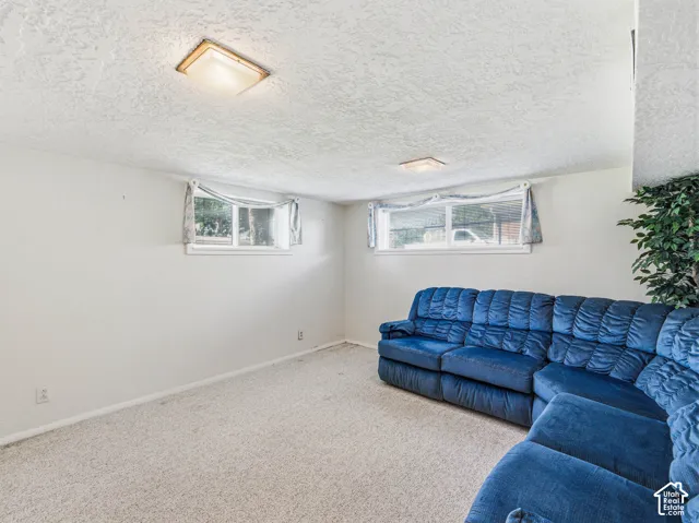 Can easily convert to 5th bedroom