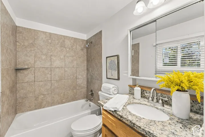 Primary Ensuite Bathroom