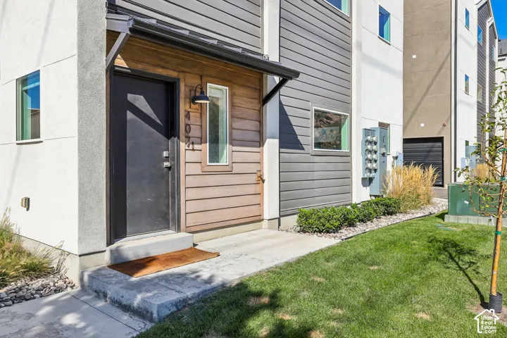 765 N 400 W #407, Salt Lake City, Utah 84103