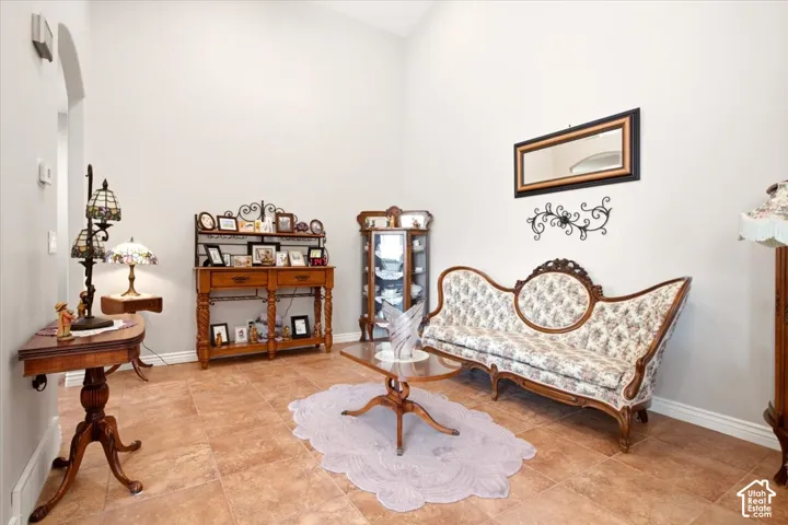 853 W Cherry Oak Cir, Salt Lake City, Utah 84123