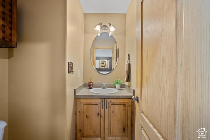 2203 E Cedar Fort Dr, Eagle Mountain, Utah 84005