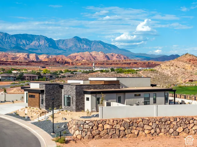 1568 N St Andrews Way #102, Washington, Utah 84780