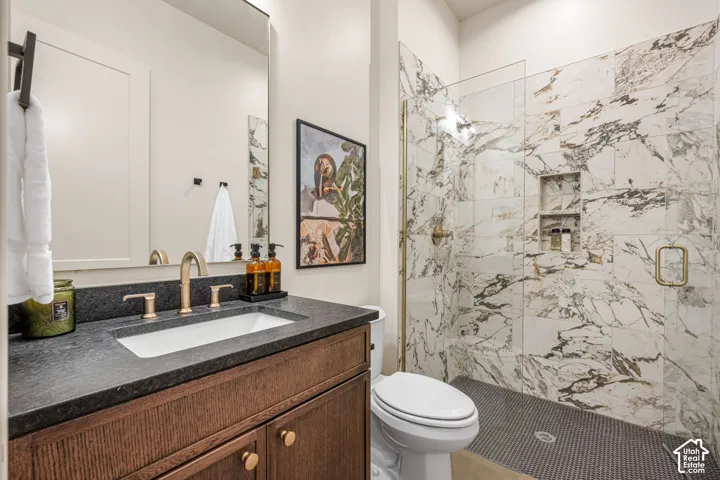 1568 N St Andrews Way #102, Washington, Utah 84780
