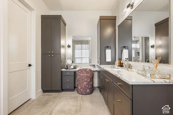 1568 N St Andrews Way #102, Washington, Utah 84780