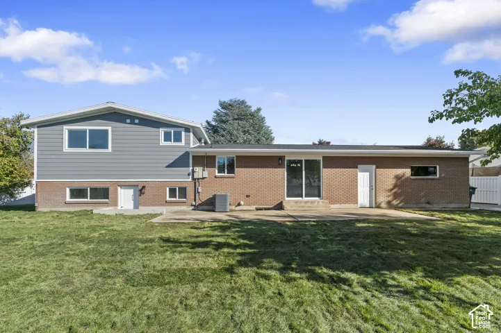 ALL NEW Exterior Roof, Siding, Windows With ALL NEW Sod, And Sprinkler System