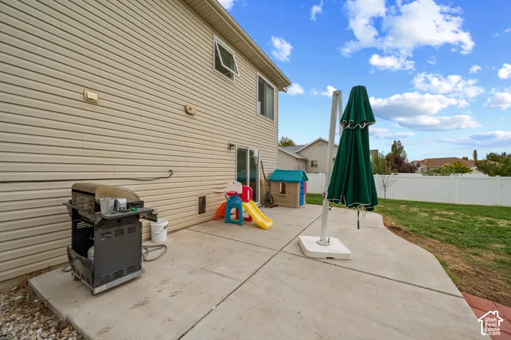 2602 W 2580 N, Clinton, Utah 84015