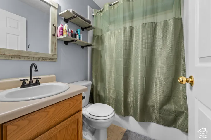 2602 W 2580 N, Clinton, Utah 84015