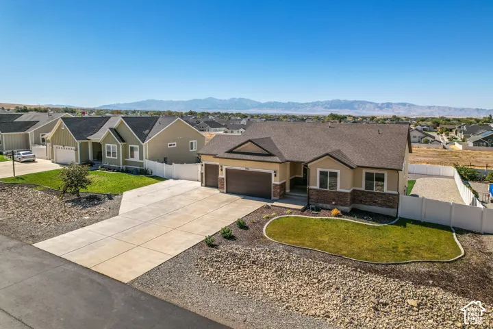 8285 N Lakeshore Dr, Lake Point, Utah 84074