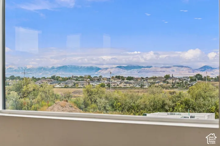 Expansive mountain range backdrop and panoramic exterior landscape