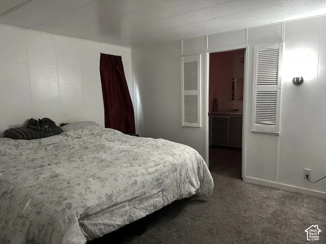 Each bedroom has access to a bath.