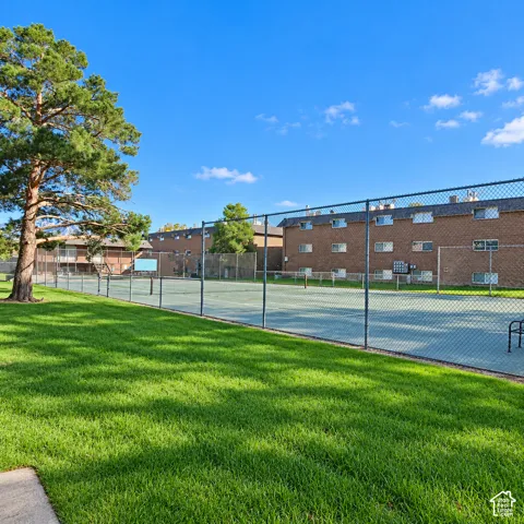 Tennis court