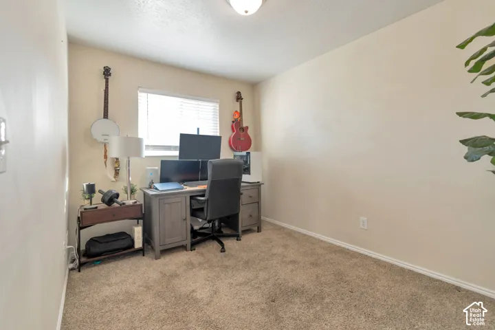 802 E Tara Cir, Midvale, Utah 84047
