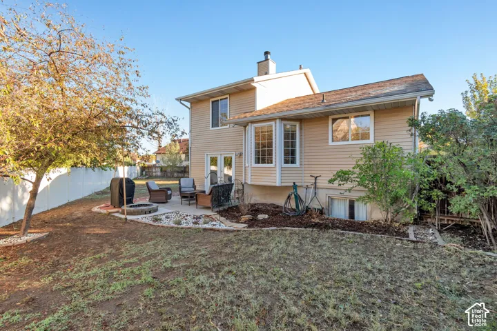 802 E Tara Cir, Midvale, Utah 84047