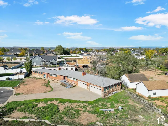 369 N Bonnie Dr, Roosevelt, Utah 84066