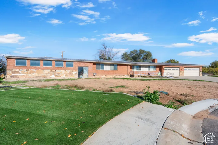 369 N Bonnie Dr, Roosevelt, Utah 84066